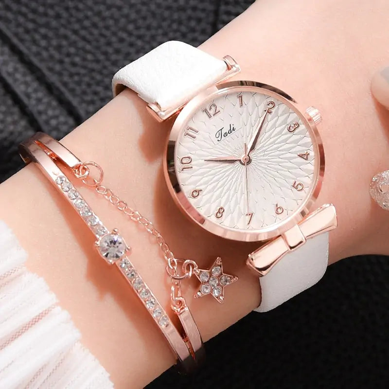 Chic Women's Magnetic Bracelet Watch &amp; Bracelet Set